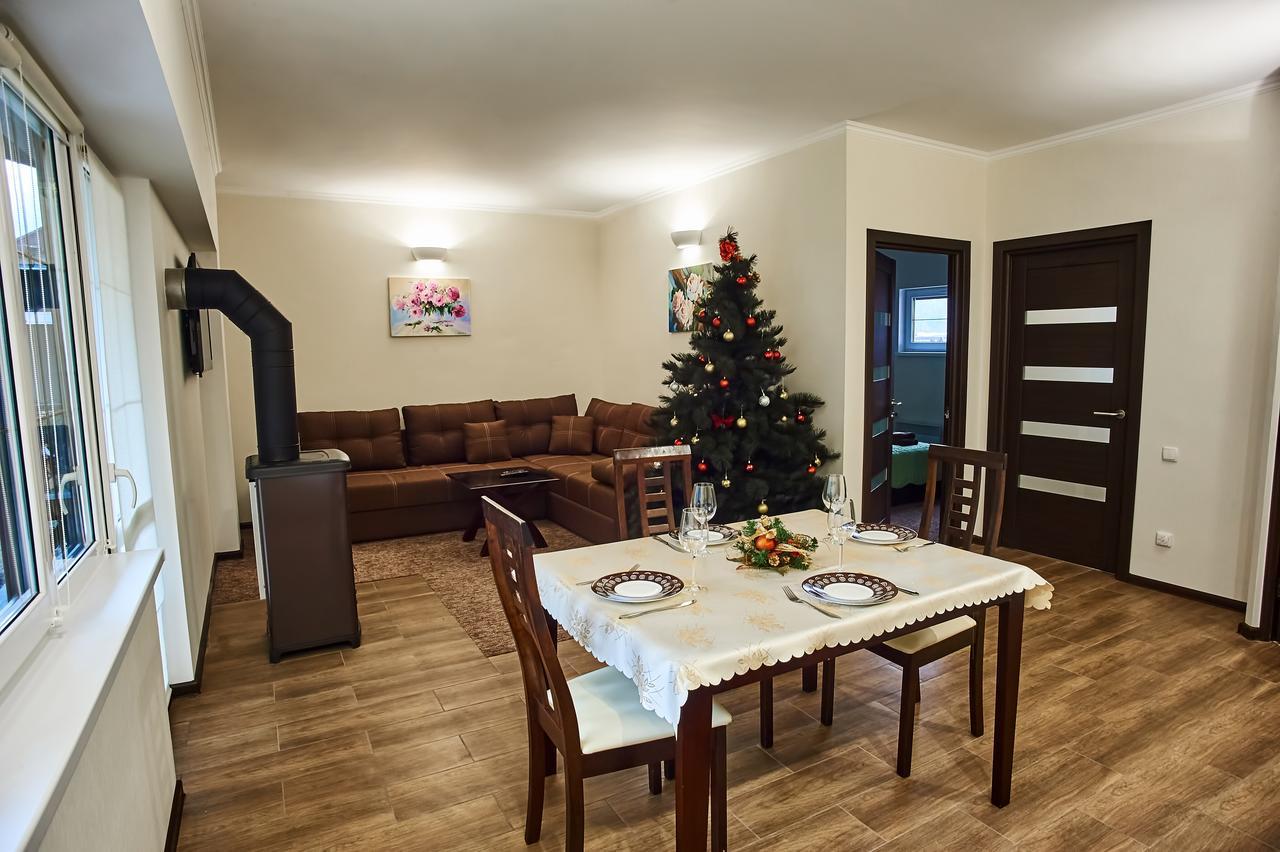 Gallery Of Mountains Holiday Home Yasinya Exterior foto