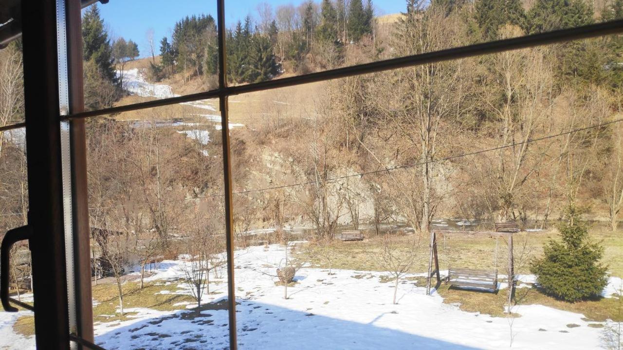 Gallery Of Mountains Holiday Home Yasinya Exterior foto